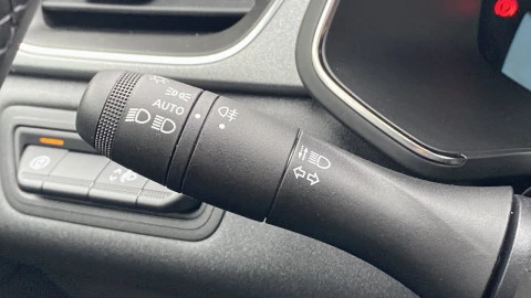 Renault Captur techno Eco-G 100cv (74 kW)