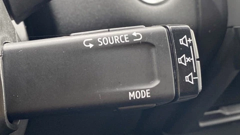 Renault Captur techno Eco-G 100cv (74 kW)