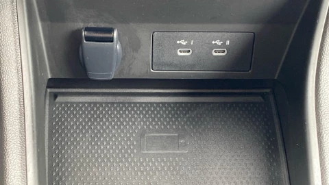 Renault Captur techno Eco-G 100cv (74 kW)