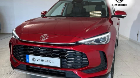 MG ZS Hybrid+ Luxury