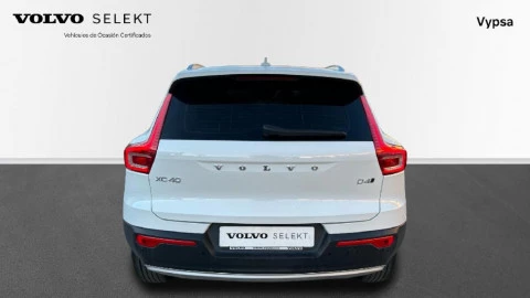 Volvo XC40 2.0 D4 AWD Momentum Auto