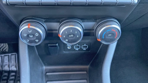 Renault Clio Intens TCe 67 kW (91CV)