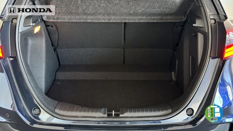 Honda Jazz 1.5 i-MMD ADVANCE
