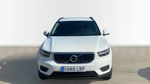 Volvo XC40 1.5 T2 Momentum Core