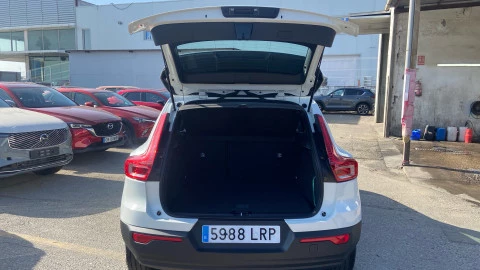 Volvo XC40 1.5 T2 Momentum Core