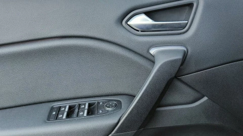 Renault Captur techno TCe 67kW (90CV)