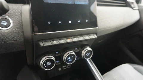 Renault Clio techno Eco-G 100cv (74kW)