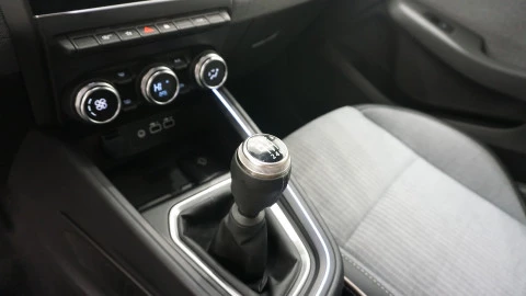 Renault Clio techno Eco-G 100cv (74kW)