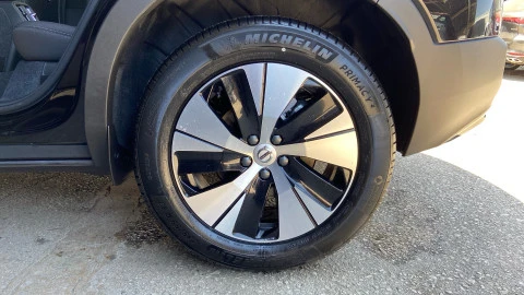 Volvo XC40 2.0 B3 G Plus Dark Auto