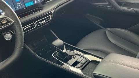 MG HS 1.5T PLUG IN HYBRID LUXURY