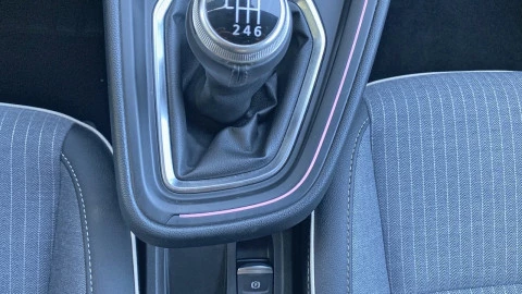 Renault Clio techno Eco-G 100cv (74kW)