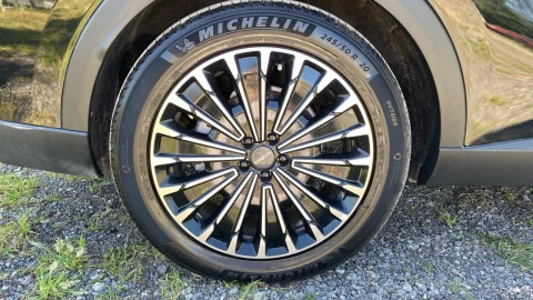 Omoda 9 SHS Premium 1.5 TGDI 395kW AWD