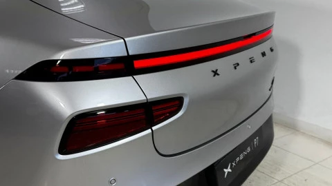 XPENG P7 Performance AWD