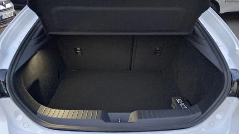 Mazda3 2.5L E-SKY G MHEV 103kW 6AT Prime-line