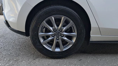 Mazda3 2.5L E-SKY G MHEV 103kW 6AT Prime-line