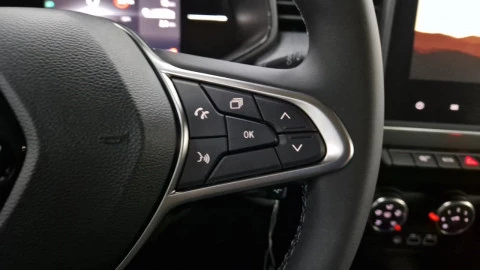 Renault Clio Techno TCe 90 (67kw)