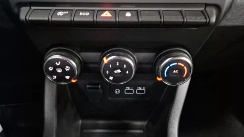 Renault Clio Techno TCe 90 (67kw)