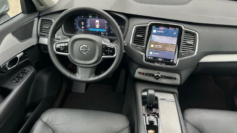 Volvo XC90 2.0 T8 AWD Core Recharge Auto