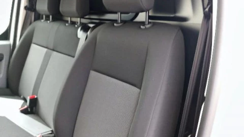 Citroën ë-Jumpy ë-Jumpy Furgón Talla M 75 KWh