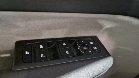 Volvo XC40 1.5 T3 Business Plus Auto