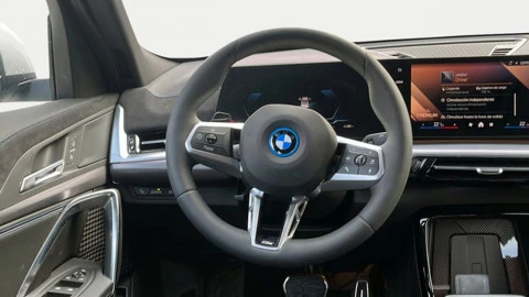 BMW iX2 XDRIVE30