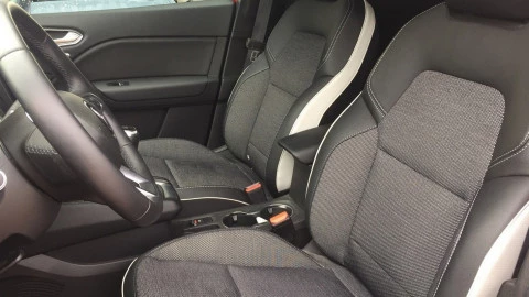 Renault Captur RENAULT  ZEN TCE 1.3 140 MHEV