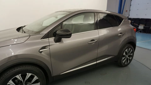 Renault Captur techno TCe 103 kW (140CV) EDC GPF