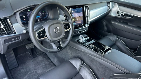 Volvo V90 2.0 T6 AWD Recharge Ultra Dark Auto