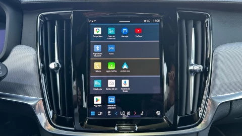 Volvo V90 2.0 T6 AWD Recharge Ultra Dark Auto