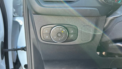 Ford Focus 1.0 Ecoboost MHEV 114kW ST-Line Auto