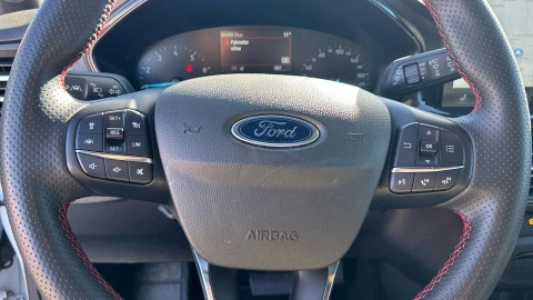 Ford Focus 1.0 Ecoboost MHEV 114kW ST-Line Auto