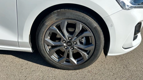 Ford Focus 1.0 Ecoboost MHEV 114kW ST-Line Auto