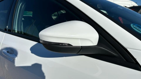 Ford Focus 1.0 Ecoboost MHEV 114kW ST-Line Auto