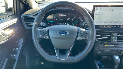 Ford Focus 1.0 Ecoboost MHEV 114kW ST-Line Auto