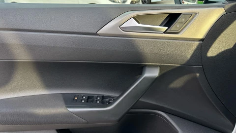 Volkswagen Polo Advance 1.0 59kW (80CV)
