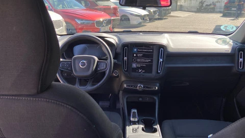 Volvo XC40 1.5 T2 Essential Auto