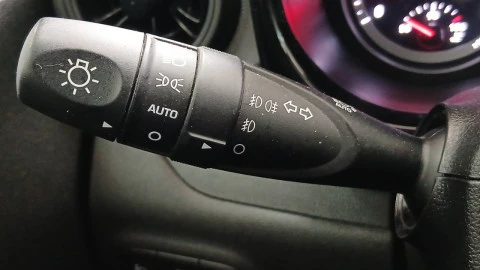 Hyundai i10 1.2 Tecno AT 2C