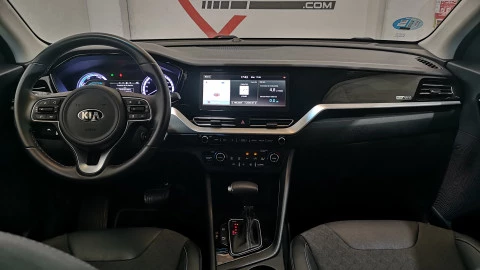 Kia Niro 1.6 GDi HEV 104kW (141CV) Drive