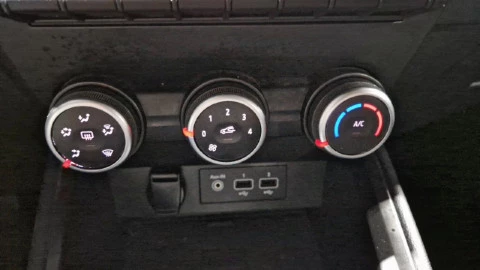 Renault Clio Intens TCe 67 kW (91CV)