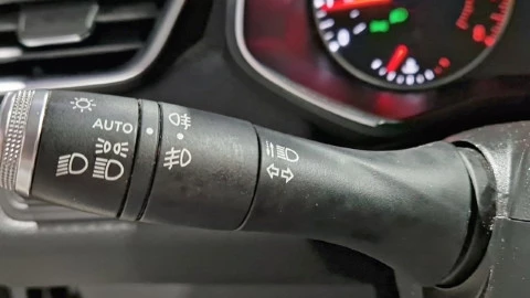 Renault Clio Intens TCe 67 kW (91CV)