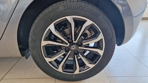 Renault Clio techno Eco-G 100cv (74kW)