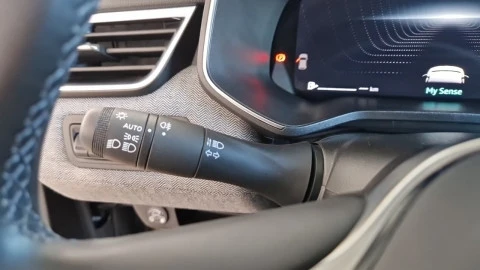 Renault Clio techno Eco-G 100cv (74kW)