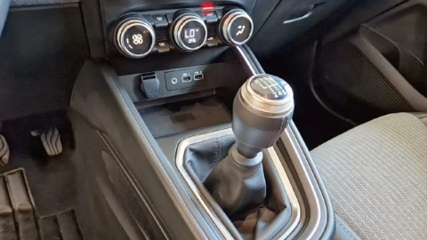 Renault Clio techno Eco-G 100cv (74kW)