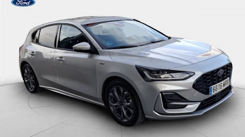Ford Focus 1.0 Ecoboost MHEV 114kW ST-Line Auto