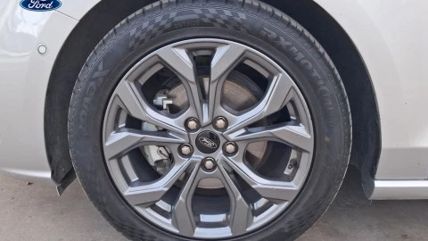 Ford Focus 1.0 Ecoboost MHEV 114kW ST-Line Auto