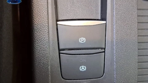 Ford Focus 1.0 Ecoboost MHEV 114kW ST-Line Auto