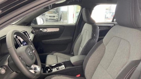 Volvo XC40 1.5 T4 Twin Recharge Plus Bright Auto