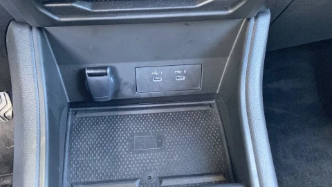 Renault Captur techno Eco-G 100cv (74 kW)