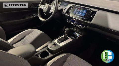 Honda Jazz 1.5 i-MMD CROSSTAR