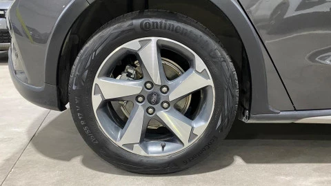 Ford Focus  1.0 Ecoboost Active 125